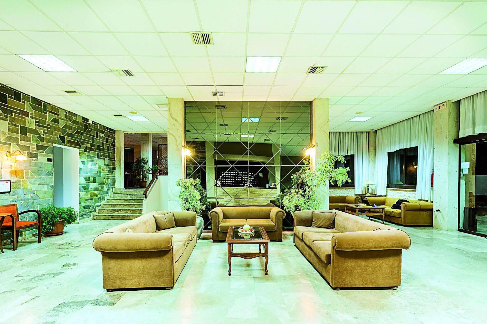 Xenios Theoxenia Hotel Ouranoupoli Esterno foto